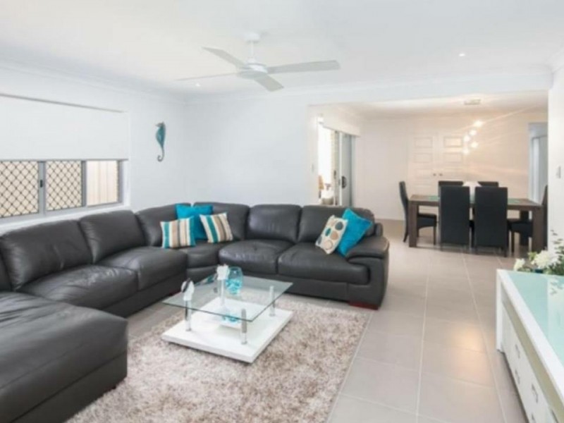 13 Radunz Place, Birkdale QLD 4159