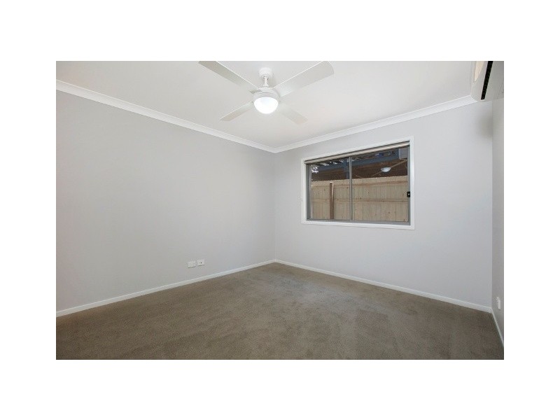 2/52 Napier Street, Birkdale QLD 4159