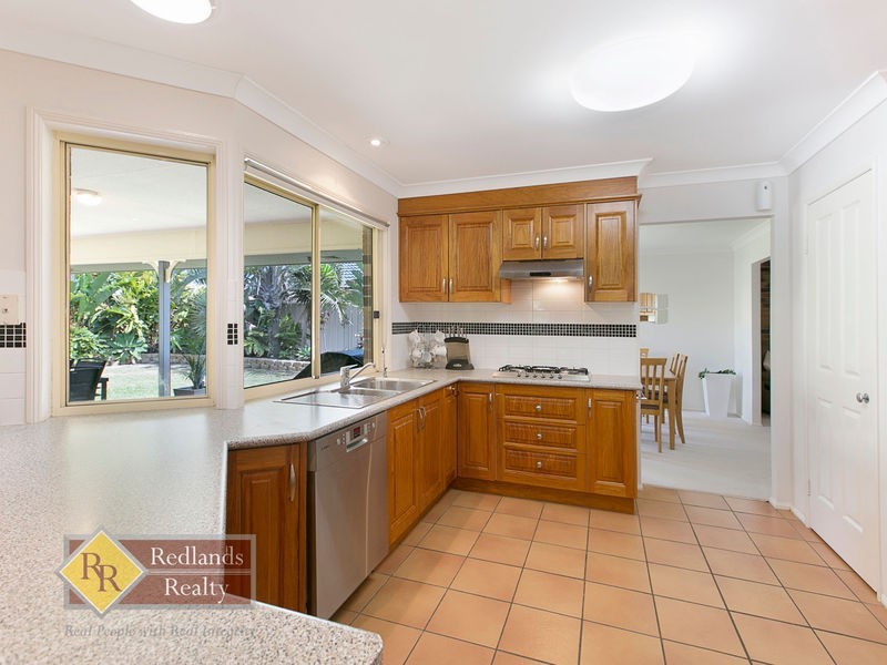 6 Galley Way, Birkdale QLD 4159