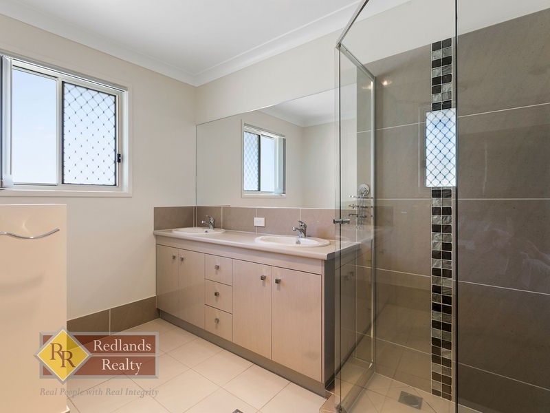 9 Tarvin Close, Wellington Point QLD 4160
