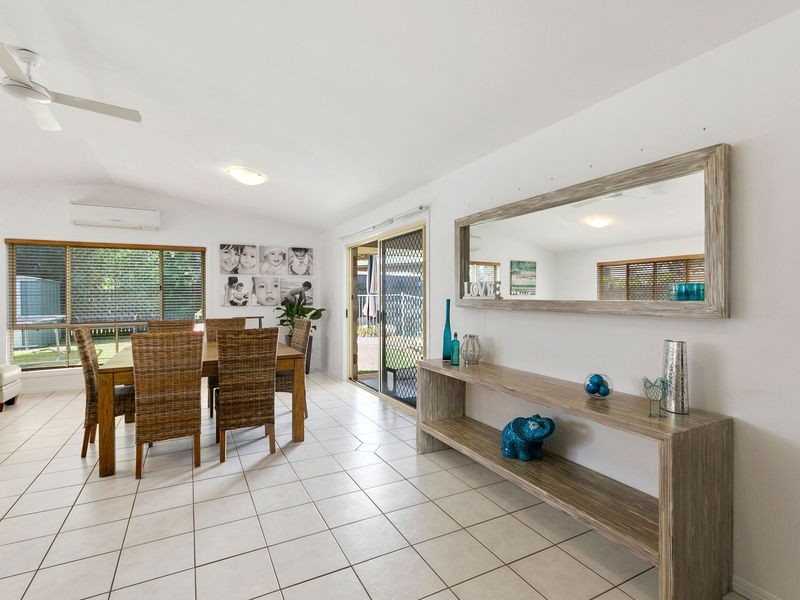 8 Marcel Place, Wellington Point QLD 4160