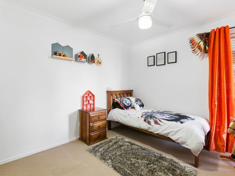 8 Marcel Place, Wellington Point QLD 4160