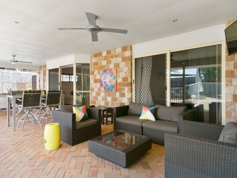 8 Marcel Place, Wellington Point QLD 4160