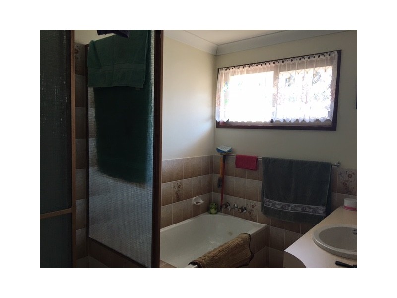 30 Bayford Street, Birkdale QLD 4159