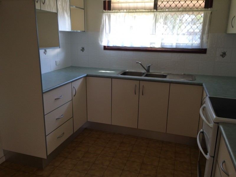 30 Bayford Street, Birkdale QLD 4159