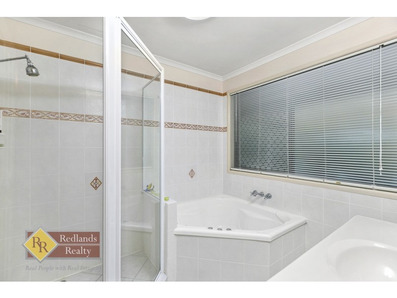 6 Hucker Court, Cleveland QLD 4163