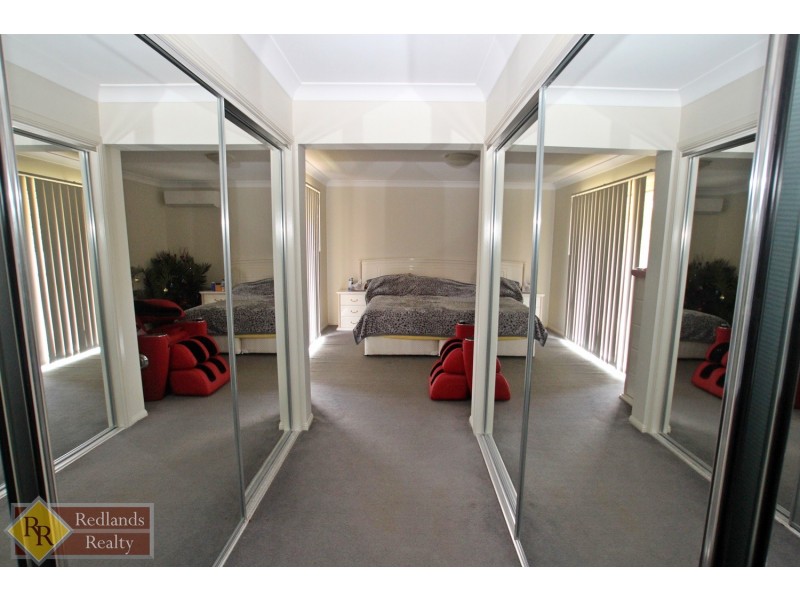 17 Parklink Drive, Redland Bay QLD 4165