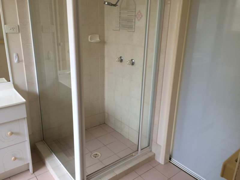 18 Alice Street, Wellington Point QLD 4160