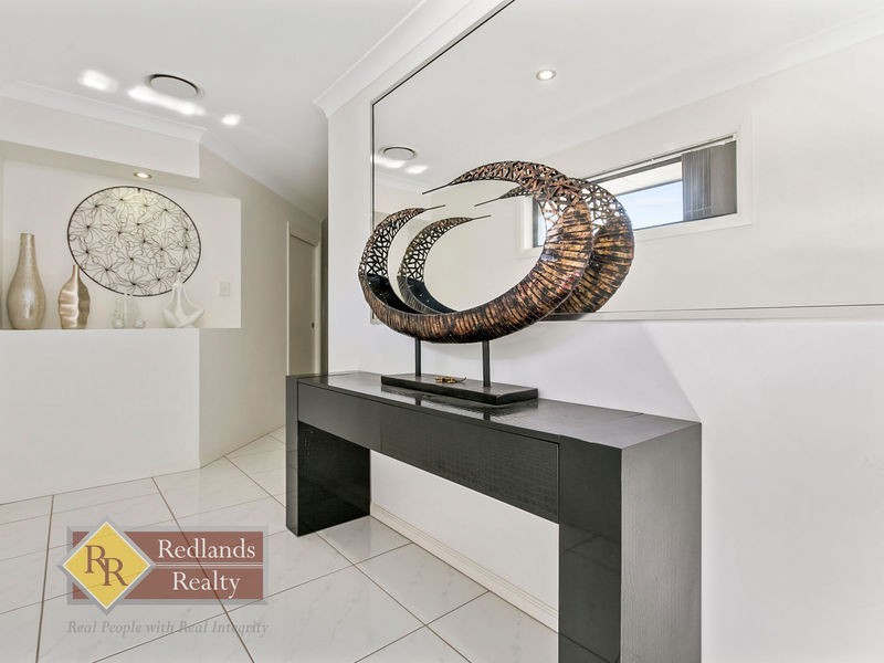 15 Riley Peter Place, Cleveland QLD 4163