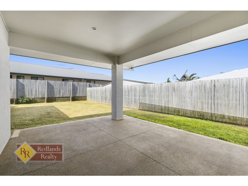 17 Poynter Street, Redland Bay QLD 4165