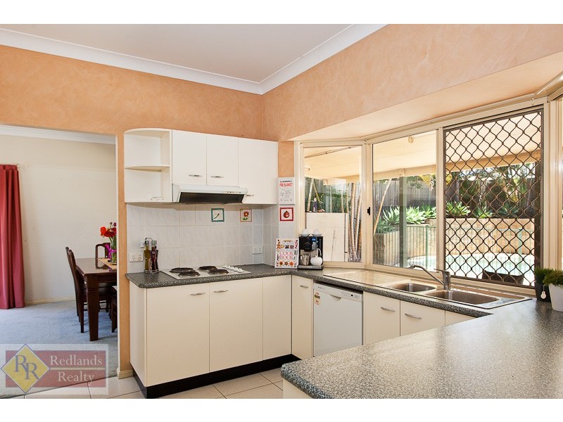 13 Lynch Crescent, Birkdale QLD 4159