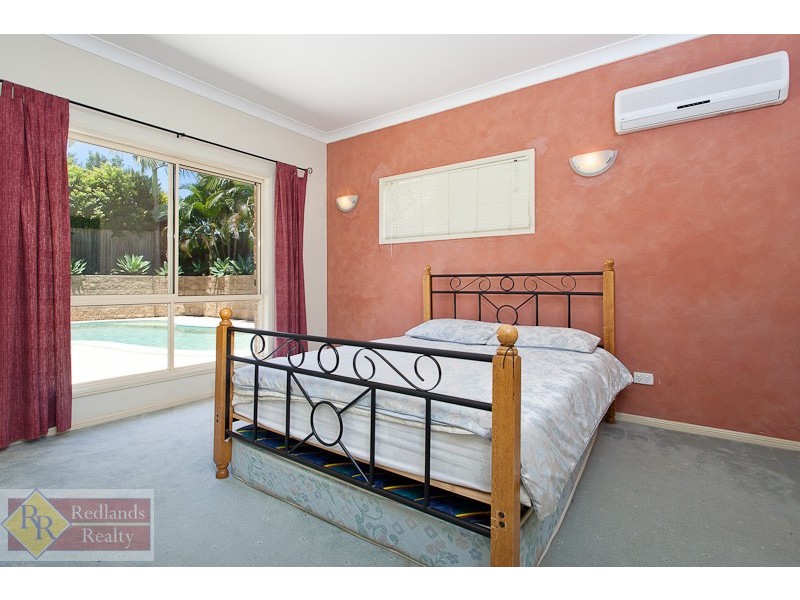 13 Lynch Crescent, Birkdale QLD 4159
