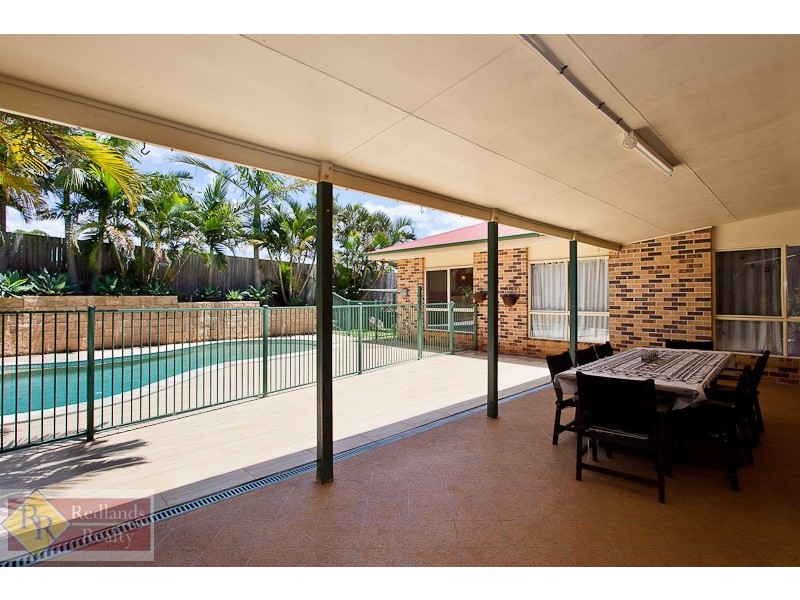 13 Lynch Crescent, Birkdale QLD 4159