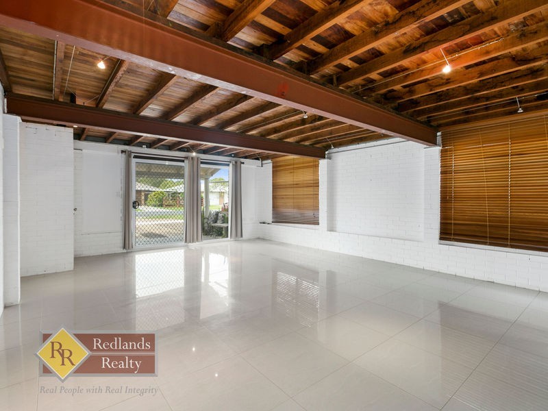 24 Thomas Street, Birkdale QLD 4159