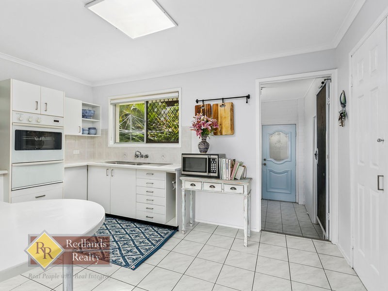 48 Makaha Drive, Birkdale QLD 4159