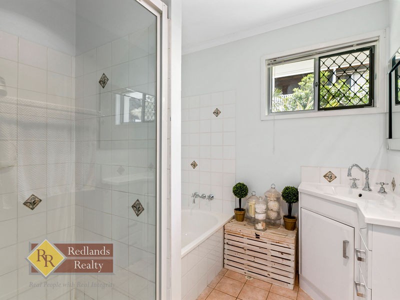 48 Makaha Drive, Birkdale QLD 4159