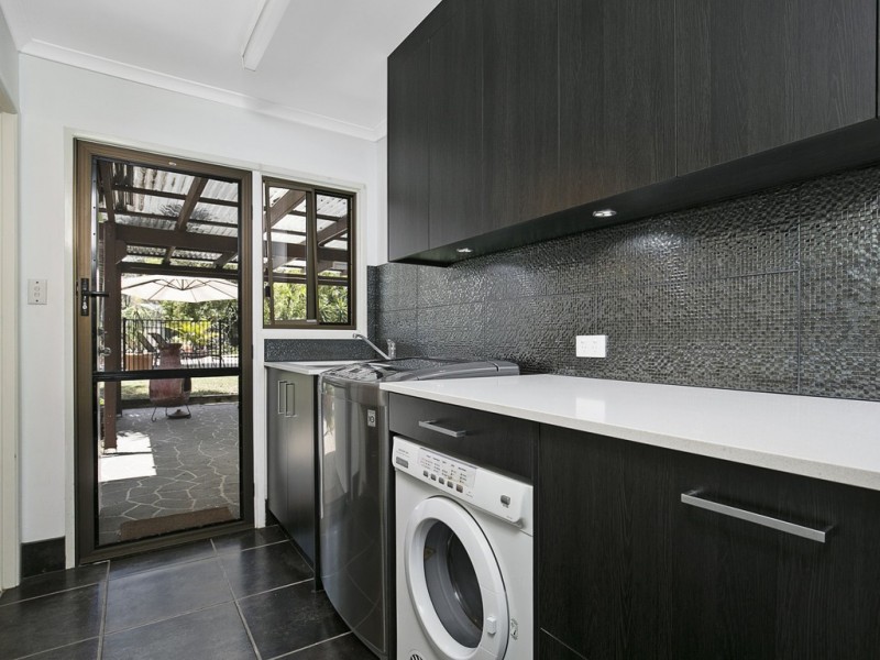 60 Whitehall Avenue, Birkdale QLD 4159