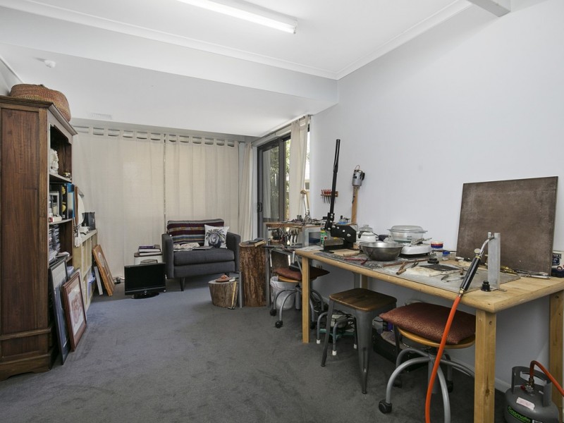 60 Whitehall Avenue, Birkdale QLD 4159