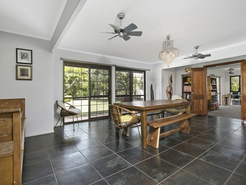 60 Whitehall Avenue, Birkdale QLD 4159