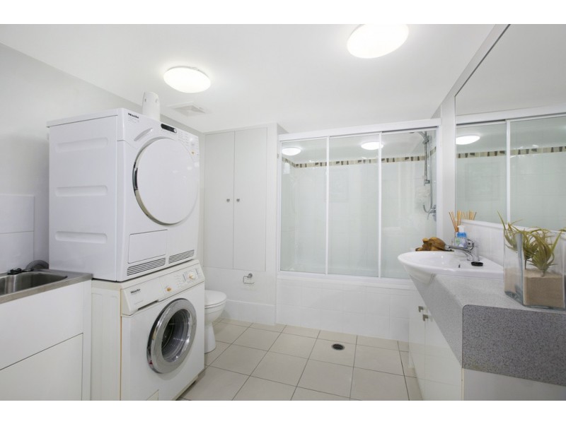 9/7-13 Shore St East, Cleveland QLD 4163