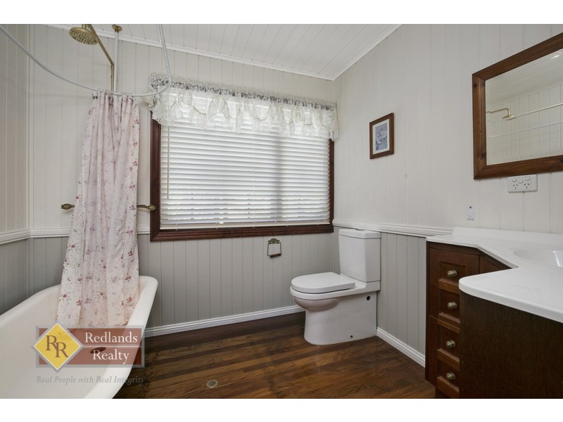 26 Ian Street, Thorneside QLD 4158