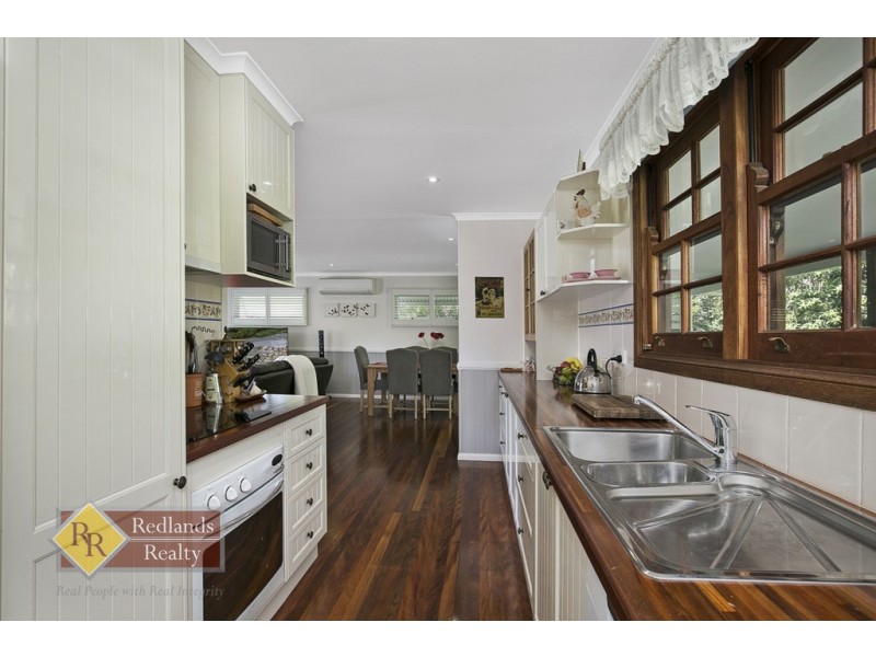 26 Ian Street, Thorneside QLD 4158