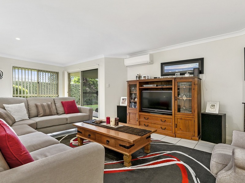 8 Hodges Close, Wellington Point QLD 4160