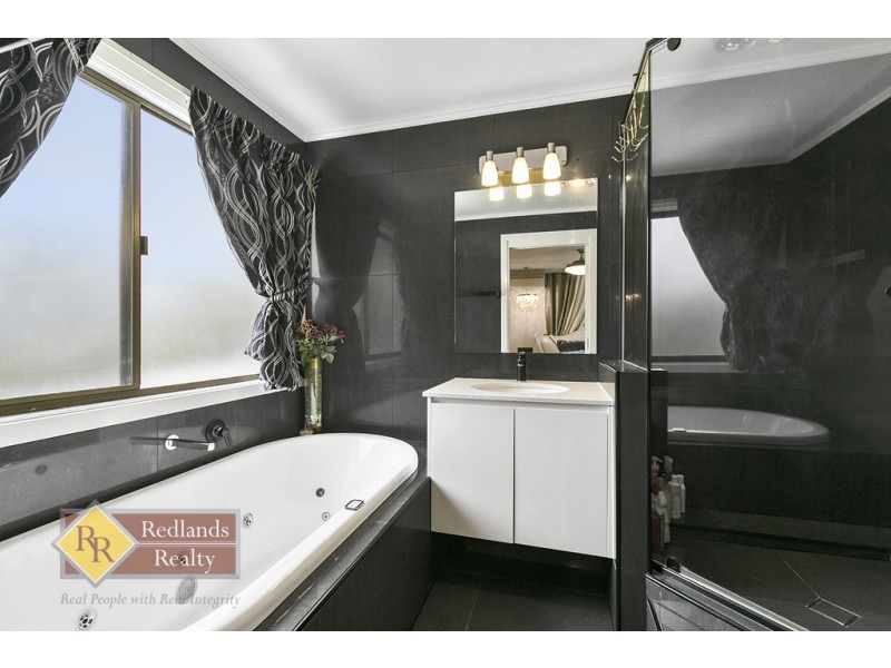 242 Panorama Drive, Thornlands QLD 4164