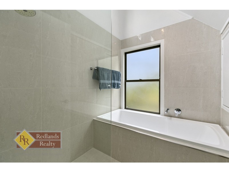 242 Panorama Drive, Thornlands QLD 4164