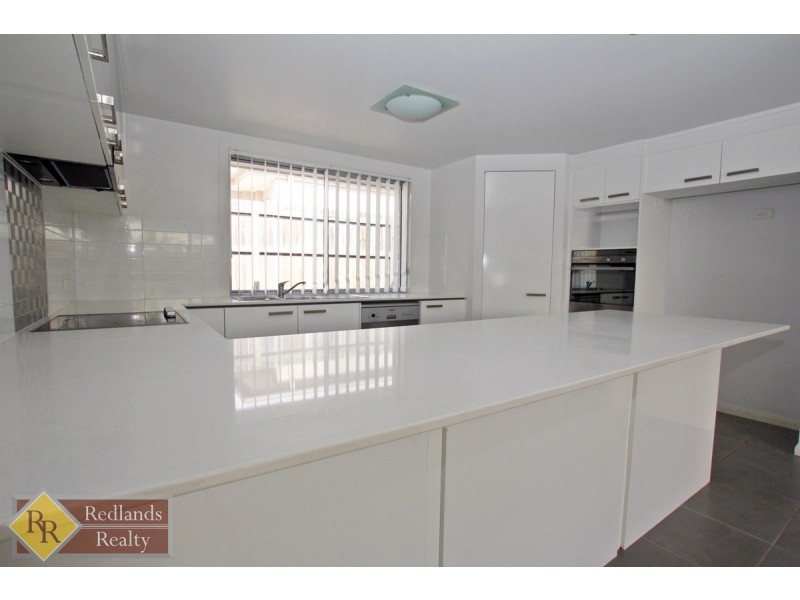 9 Hillcrest Street, Wellington Point QLD 4160