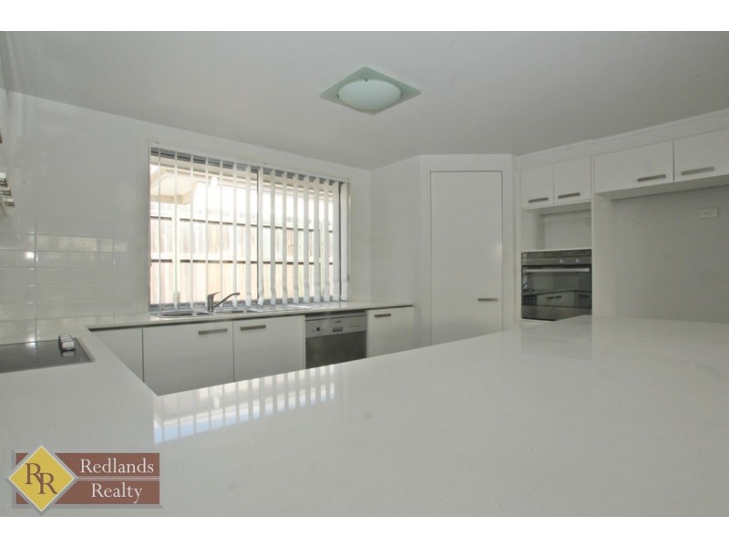 9 Hillcrest Street, Wellington Point QLD 4160