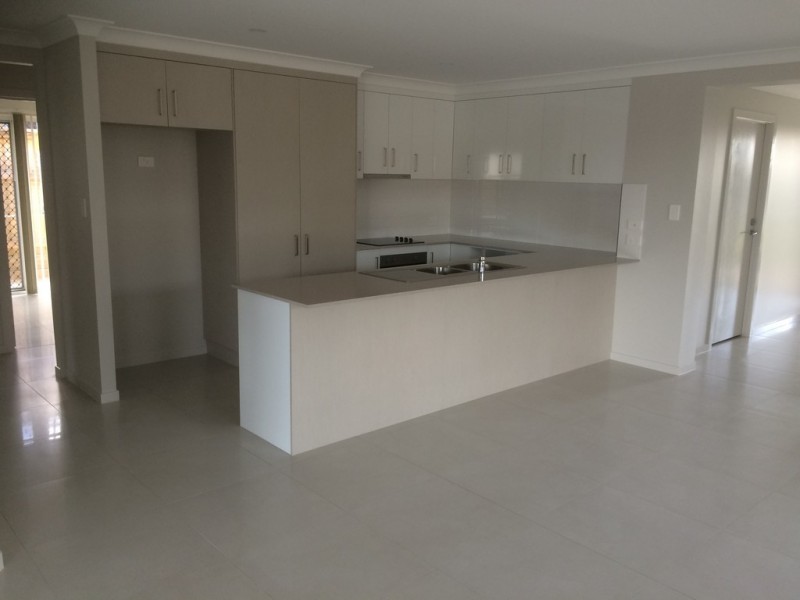 3 Madison Court, Redland Bay QLD 4165
