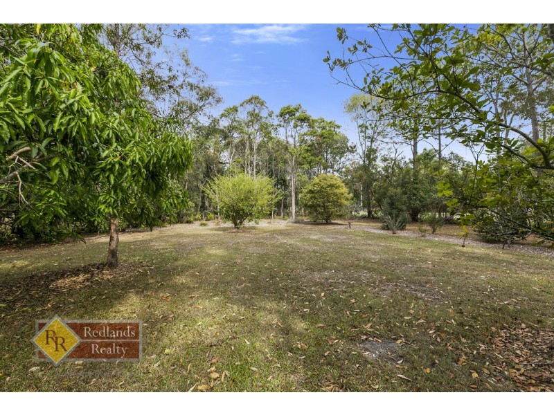 36 Dinwoodie Road, Thornlands QLD 4164