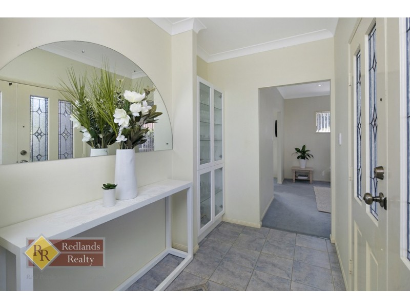 5 Vicki Place, Victoria Point QLD 4165