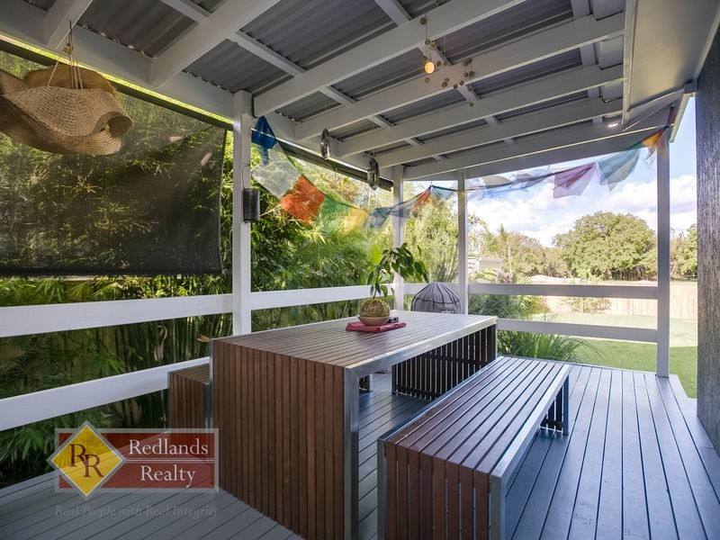 63 Thomas Street, Birkdale QLD 4159