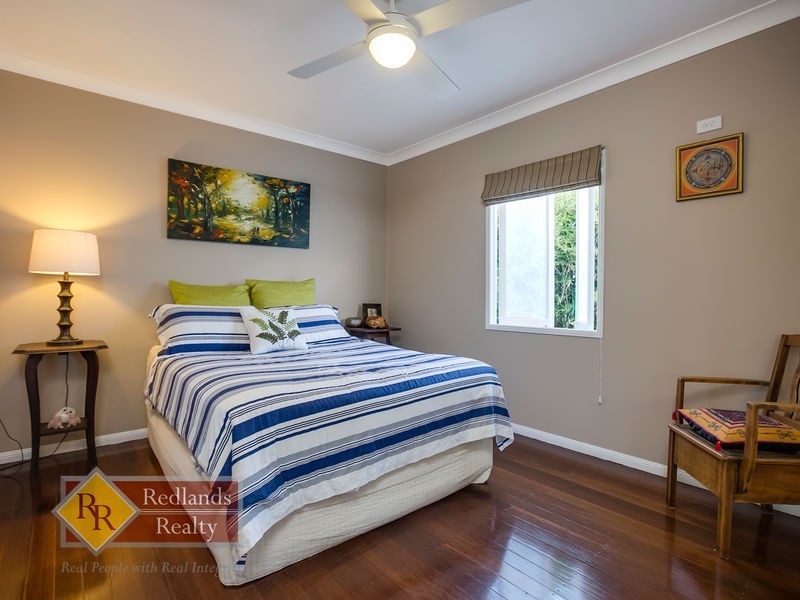 63 Thomas Street, Birkdale QLD 4159