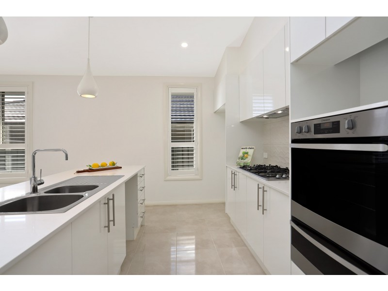 20 Davidson Street, Oran Park NSW 2570