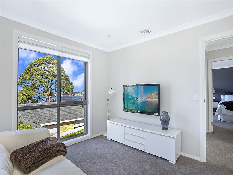 10 Allan Street, Sylvania NSW 2224