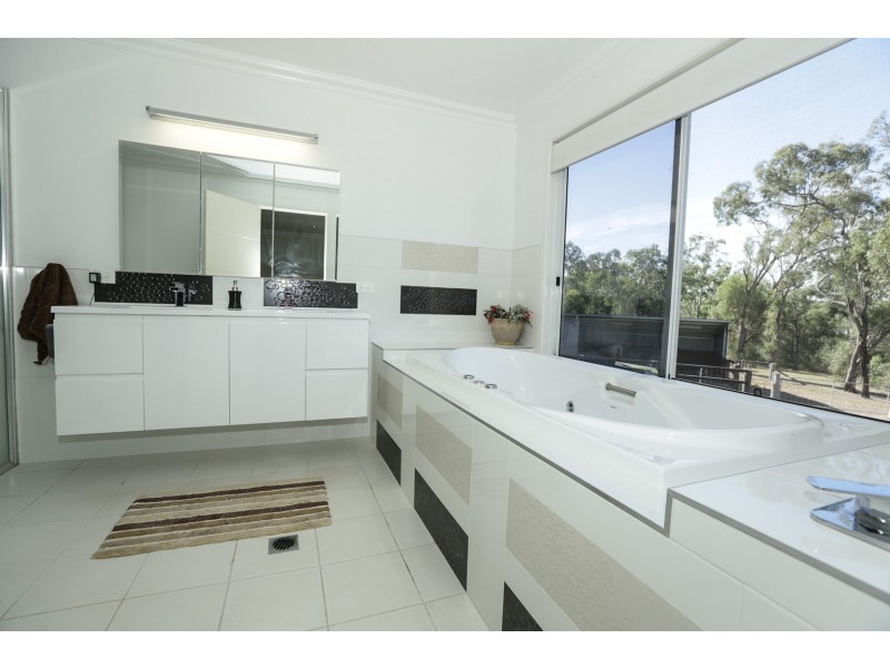 261 Jim Whyte Way, Beecher QLD 4680