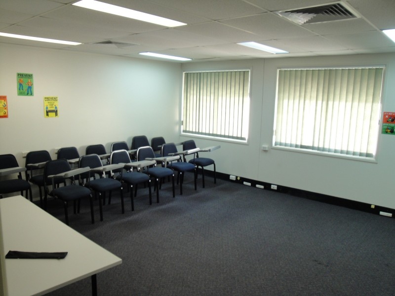 164 Goondoon Street, Gladstone QLD 4680