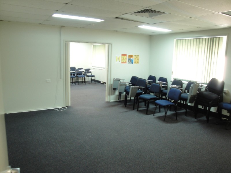 164 Goondoon Street, Gladstone QLD 4680