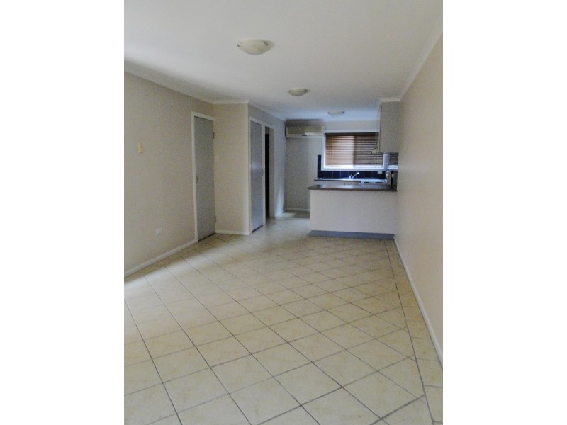 4/26 BEACH AVENUE, Tannum Sands QLD 4680