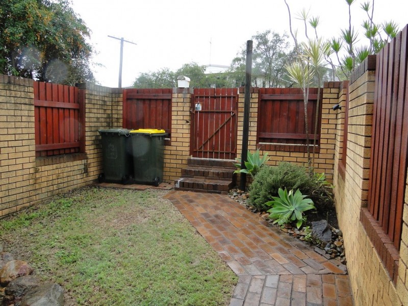 4/26 BEACH AVENUE, Tannum Sands QLD 4680