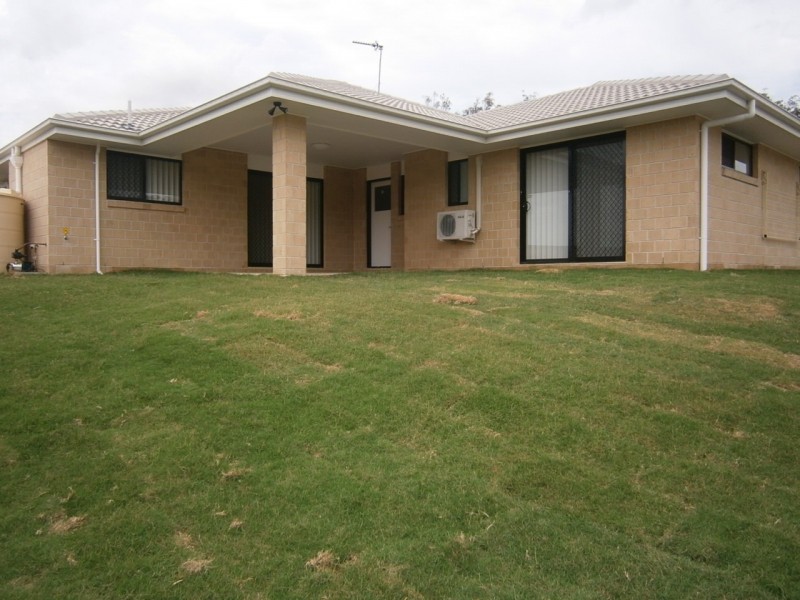 5 TAKOKO PLACE, Kirkwood QLD 4680