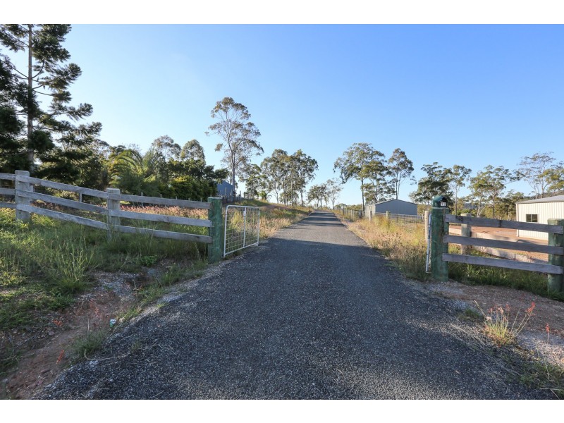 12 Thomsen Road, Burua QLD 4680