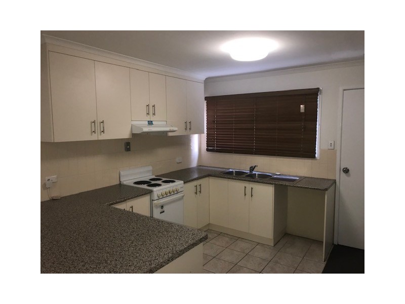 4/18 LEONARD STREET, South Gladstone QLD 4680