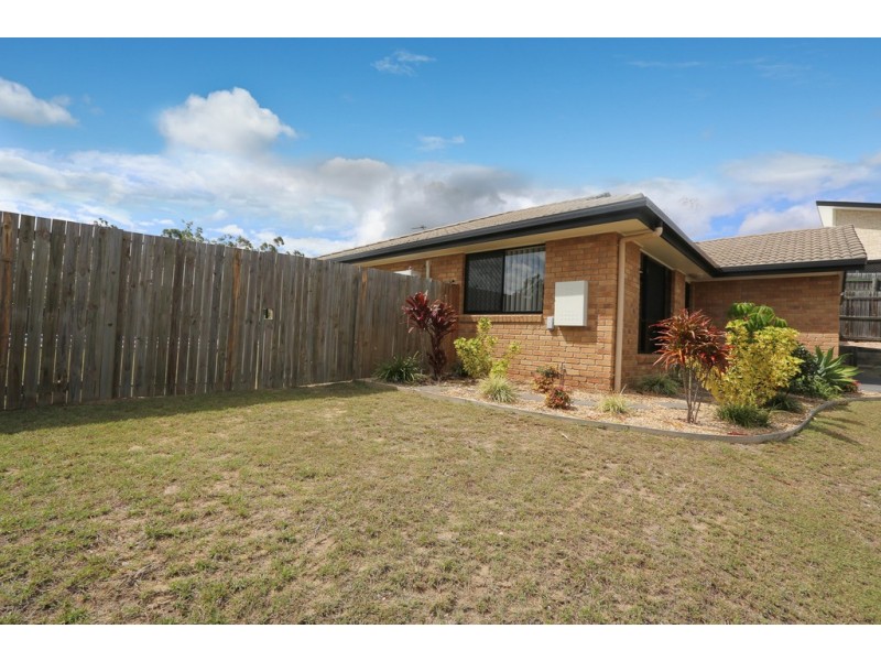 4 Glasshouse Place, New Auckland QLD 4680