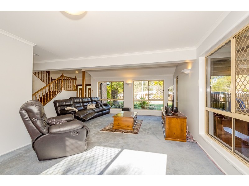 3 Carpentaria Close, Clinton QLD 4680