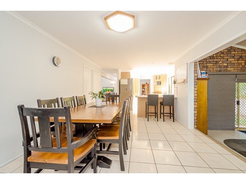 3 Carpentaria Close, Clinton QLD 4680