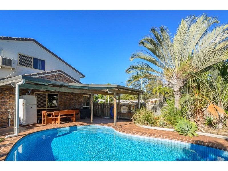 3 Carpentaria Close, Clinton QLD 4680